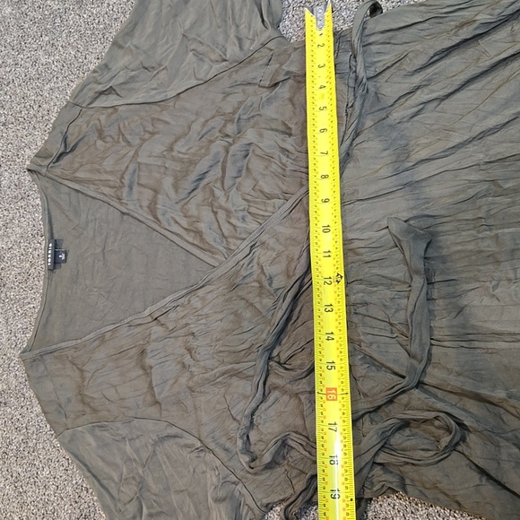 Torrid Women V Neck Belt Tunic Top Dark Olive Blouse Sz 3/3X - Picture 4 of 5